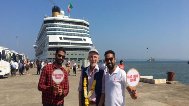  Agencia de turismo en India