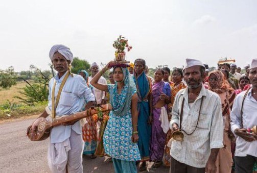 Goa-Hubballi (192 km, 4 Stunden 40 Minuten)