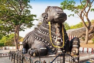 Hassan – Mysore (123 km, ca. 2 Stunden 50 Minuten Fahrt)