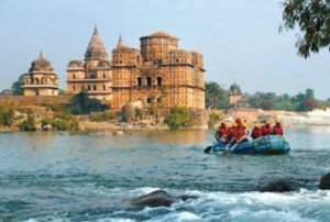 Gwalior – Orchha – Khajuraho (293 km / ca. 5 Stunden)
